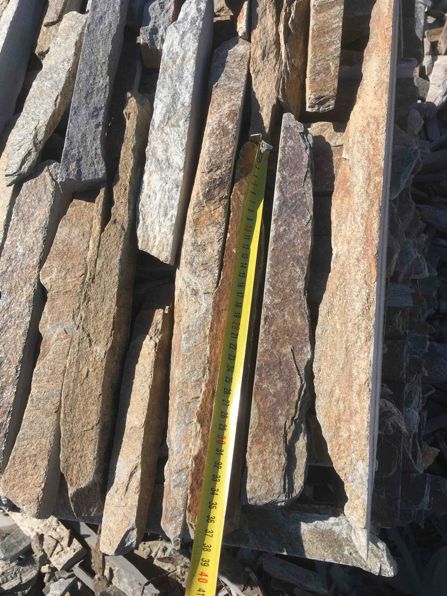 Горбушка златолит мультиколор для облицовки купить в Сысерти