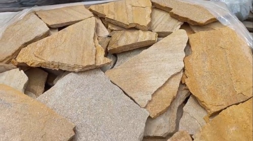 Плитняк златолит жёлтый для цоколя купить в Сысерти