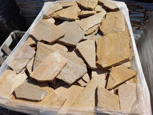 Плитняк златолит жёлтый золотистый для отмостки купить в Сысерти