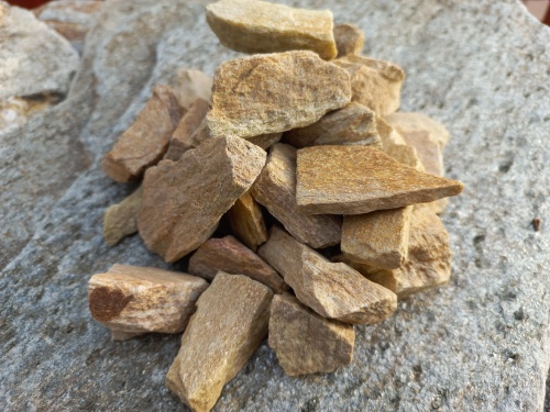 Златолит жёлтый декоративная каменная крошка купить в Сысерти