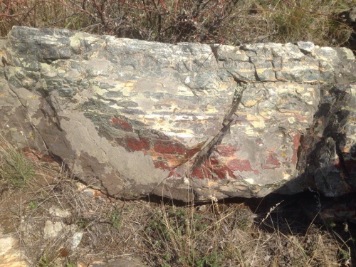 Гигантские зелёные валуны для ландшафтного дизайна весом более 5 тонн купить в Сысерти