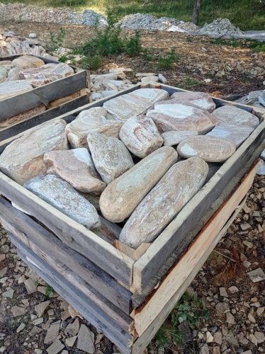 Златолит жёлтый, жёлто-зелёный глыбки и валуны для ланшафтного дизайна купить в Сысерти