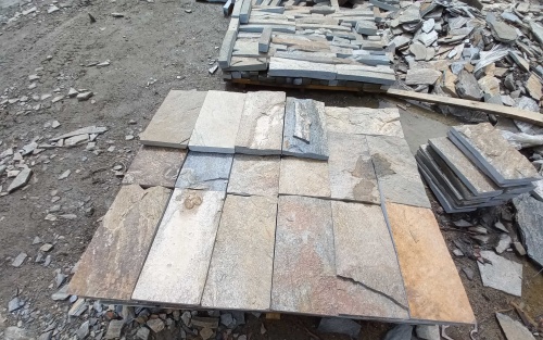 Плитка пилёная златолит Уральский для цоколя, отмостки купить в Сысерти