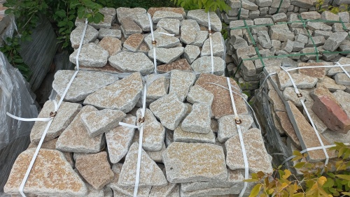 Гранитный плитняк галтованный для парковки купить в Сысерти